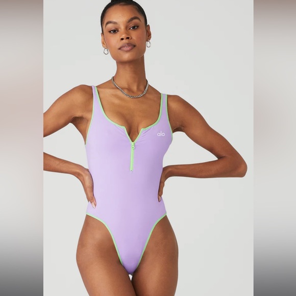 NWT Alo Yoga Supernova Bodysuit in Violet Skies/Ultramint - Picture 2 of 7